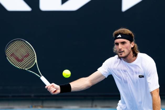 January 13, 2023, Melbourne, Victoria, Australia: MELBOURNE, AUSTRALIA - JANUARY 13: Stefanos Tsitsipas of Greece practices ahead of the 2023 Australian Open at Melbourne Park on January 13, 2023 in Melbourne, Australia. Melbourne Australia - ZUMAp121 20230113_zsp_p121_054 Copyright: xChrisxPutnamx