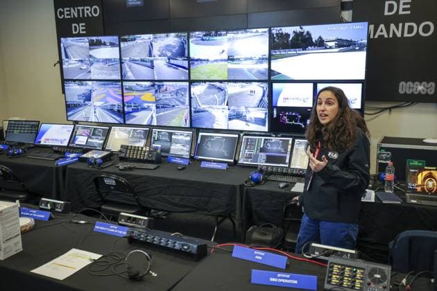 Girls on track tour en Race Control during the 2023 Mexico City ePrix, 1st meeting of the 2022-23 ABB FIA Formula E World Championship, WM, Weltmeisterschaft on the Autodromo Hermanos Rodriguez from January 12 to 14, in Mexico City, Mexico - AUTO - 2022 FORMULA E MEXICO CITY ePRIX DPPI Panoramic  0342300100245
