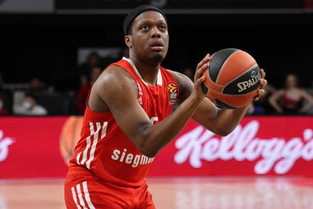 5 Cassius Winston (FCBB) Portraet, Portrait, Einzelbild, am Ball, Basketball EuroLeague FC Bayern Muenchen -Vitoria-Gasteiz, Saski Baskonia Audi Dome 10.01.2023 FOTO: Mladen Lackovic LakoPress