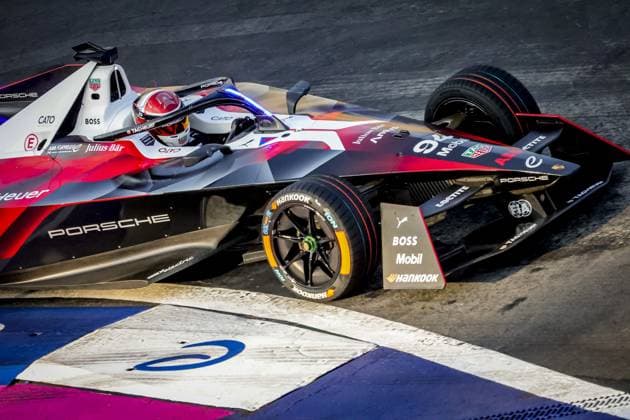 94 WEHRLEIN Pascal (ger), TAG HAUER Porsche Formula E Team, Porsche 99X Electric, action during the 2023 Mexico City ePrix, 1st meeting of the 2022-23 ABB FIA Formula E World Championship, WM, Weltmeisterschaft on the Autodromo Hermanos Rodriguez from January 12 to 14, in Mexico City, Mexico - AUTO - 2022 FORMULA E MEXICO CITY ePRIX DPPI Panoramic  0342300102515
