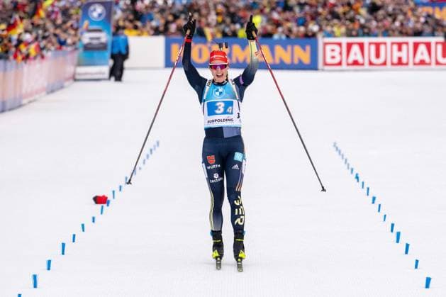 Sport Themen der Woche KW02 Sport Bilder des Tages Jubel und Freude bei Denise Herrmann-Wick über den 2th Platz. Deutschland, Ruhpolding, 14.01.2023, Biathlon, IBU World Cup: Ruhpolding, Women 4X6km Realy, Chiemgau Arena Foto: A2 Bildagentur Peter Hartenfelser *** Jubilation and joy at Denise Herrmann Wick about the 2nd place Germany, Ruhpolding, 14 01 2023, Biathlon, IBU World Cup Ruhpolding, Women 4X6km Realy, Chiemgau Arena Foto A2 Bildagentur Peter Hartenfelser