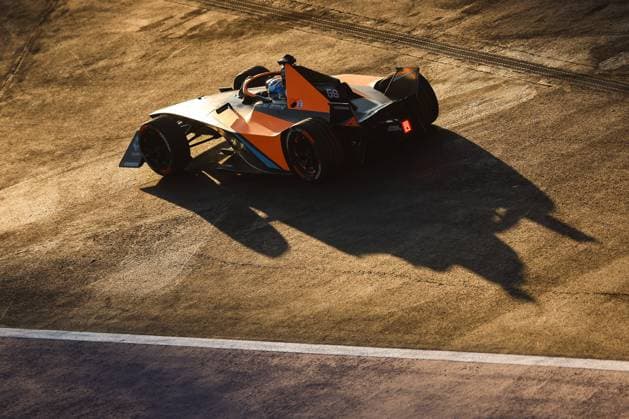 58 RAST Rene (ger), Neom McLaren Formula E Team, Spark-Nissan, Nissan e-4ORCE 04, action during the 2023 Mexico City ePrix, 1st meeting of the 2022-23 ABB FIA Formula E World Championship, WM, Weltmeisterschaft on the Autodromo Hermanos Rodriguez from January 12 to 14, in Mexico City, Mexico - AUTO - 2023 FORMULA E MEXICO CITY ePRIX DPPI Panoramic  03423001_0A3A7466
