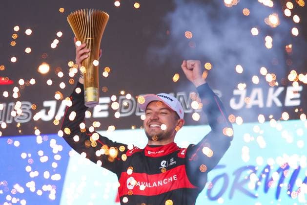 DENNIS Jake (gbr), Avalanche Andretti Formula E, Spark-Porsche, Porsche 99X Electric, portrait during the 2023 Mexico City ePrix, 1st meeting of the 2022-23 ABB FIA Formula E World Championship, WM, Weltmeisterschaft on the Autodromo Hermanos Rodriguez from January 12 to 14, in Mexico City, Mexico - AUTO - 2023 FORMULA E MEXICO CITY ePRIX DPPI Panoramic  03423001_0A3A1526