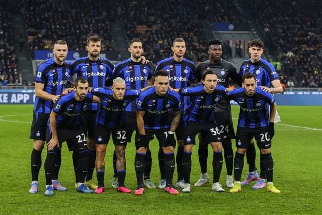 FC Internazionale vs Hellas Verona FC - Serie A 2022 23 - 14 01 2023 FC Internazionale team line up, Mannschaftsbild, Totale during Serie A 2022 23 football match between FC Internazionale and Hellas Verona FC at Giuseppe Meazza Stadium, Milan, Italy on January 14, 2023 - Photo FCI Fabrizio Carabelli Copyright: xBEAUTIFULxSPORTS Carabellix