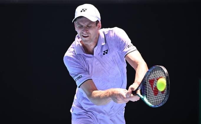 TENNIS AUSTRALIAN OPEN, Hubert Hurkacz of Poland returns during his Men?s Singles 1st round match against Pedro Martinez of Spain on Day 1 of the 2023 Australian Open tennis tournament at Melbourne Park in Melbourne, Monday, January 16, 2023. ( NO ARCHIVING, EDITORIAL USE ONLY, NO USE IN BOOKS WITHOUT CONSENT MELBOURNE VICTORIA AUSTRALIA  Copyright: xJAMESxROSSx 20230116001752945352