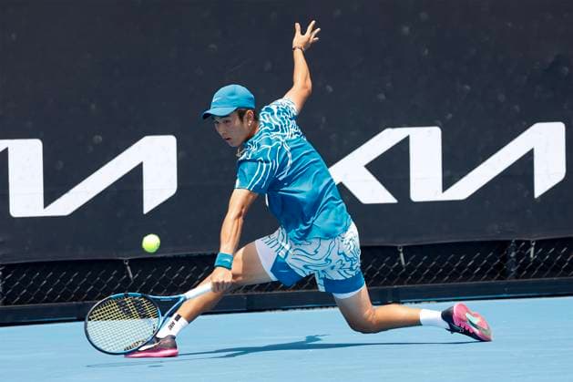 Juncheng Shang (CHN), Australian Open 2023, Melbourne Park, Melbourne, Victoria, Australia. Copyright: xJuergenxHasenkopfx