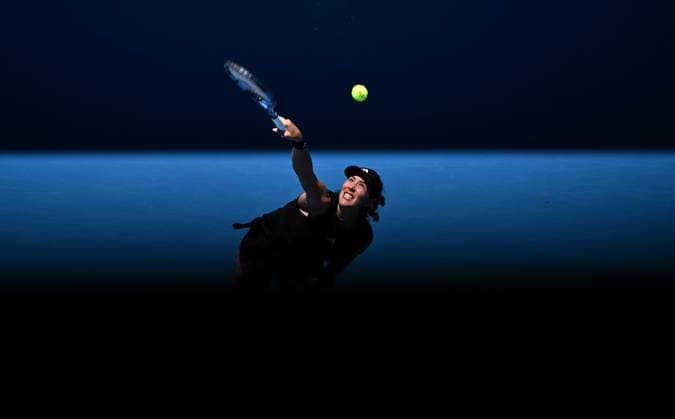 TENNIS AUSTRALIAN OPEN, Garbine Muguruza of Spain serves to Elise Mertens of Belgium during their first round singles match at the 2023 Australian Open tennis tournament at Melbourne Park in Melbourne, Tuesday, January 17, 2023. ( NO ARCHIVING, EDITORIAL USE ONLY, NO USE IN BOOKS WITHOUT CONSENT MELBOURNE VICTORIA AUSTRALIA  Copyright: xJOELxCARRETTx 20230117001753353213