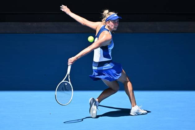 TENNIS AUSTRALIAN OPEN, Elise Mertens of Belgium returns during her 1st round singles match against Garbine Muguruza of Spain during 2023 Australian Open tennis tournament at Melbourne Park in Melbourne, Tuesday, January 17, 2023. ( NO ARCHIVING, EDITORIAL USE ONLY, NO USE IN BOOKS WITHOUT CONSENT MELBOURNE VICTORIA AUSTRALIA  Copyright: xJOELxCARRETTx 20230117001753407986