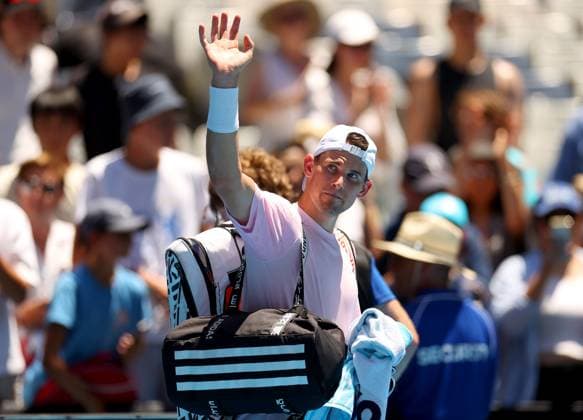Mandatory Credit: Photo by Ella Ling Shutterstock (13716759ag) Dominic Thiem of Austria waves goodbye Australian Open, Day Two, Tennis, Melbourne Park, Melbourne, Australia - 17 Jan 2023 Australian Open, Day Two, Tennis, Melbourne Park, Melbourne, Australia - 17 Jan 2023 Copyright: xEllaxLing Shutterstockx 13716759ag