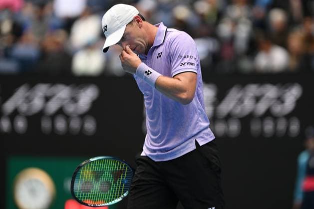 Sport Bilder des Tages TENNIS AUSTRALIAN OPEN, Casper Ruud of Norway reacts during his match against Jenson Brooksby of the USA during the 2023 Australian Open tennis tournament at Melbourne Park in Melbourne, Thursday, January 19, 2023. ( NO ARCHIVING, EDITORIAL USE ONLY, NO USE IN BOOKS WITHOUT CONSENT MELBOURNE VICTORIA AUSTRALIA  Copyright: xLUKASxCOCHx 20230119001754139291