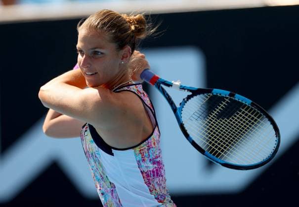 Mandatory Credit: Photo by Ella Ling Shutterstock (13716767bm) Karolina Pliskova of Czech Republic in action Australian Open, Day Four, Tennis, Melbourne Park, Melbourne, Australia - 19 Jan 2023 Australian Open, Day Four, Tennis, Melbourne Park, Melbourne, Australia - 19 Jan 2023 Copyright: xEllaxLing Shutterstockx 13716767bm