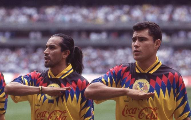 15240313DI_1993_AME_LARA Action Photo of Lara Gutierrez player of America Foto de accion de Lara Gutierrez jugador del America temporada-1993-1994 MEXSPORT Juvagol-Mexsport MEXICO 1993  Copyright: xJUVAGOL-MEXSPORTx 15240313DI_1993_AME_LARA352