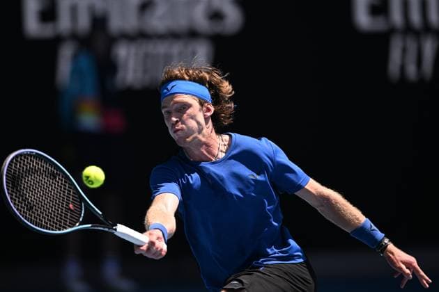 Mandatory Credit: Photo by James Gourley Shutterstock (13728737bd) Andrey Rublev in action during his third round match Australian Open, Day Six, Tennis, Melbourne Park, Melbourne, Australia - 21 Jan 2023 Australian Open, Day Six, Tennis, Melbourne Park, Melbourne, Australia - 21 Jan 2023  Copyright: xJamesxGourley Shutterstockx 13728737bd