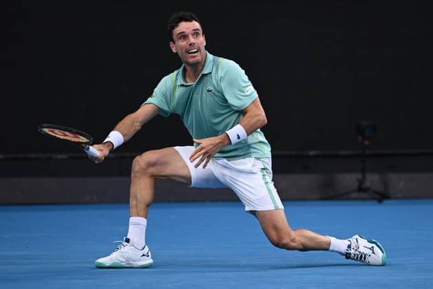 TENNIS AUSTRALIAN OPEN, Roberto Bautista Agut of Spain in action during his match against Andy Murray Of Great Britain during the 2023 Australian Open tennis tournament at Melbourne Park in Melbourne, Wednesday, May 1, 2019. ( NO ARCHIVING, EDITORIAL USE ONLY, NO USE IN BOOKS WITHOUT CONSENT MELBOURNE VICTORIA AUSTRALIA  Copyright: xJOELxCARRETTx 20230121001755024499