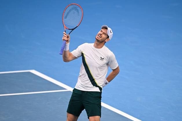 Mandatory Credit: Photo by James Gourley Shutterstock (13728737ev) Andy Murray reacts during his third round match Australian Open, Day Six, Tennis, Melbourne Park, Melbourne, Australia - 21 Jan 2023 Australian Open, Day Six, Tennis, Melbourne Park, Melbourne, Australia - 21 Jan 2023 Copyright: xJamesxGourley Shutterstockx 13728737ev