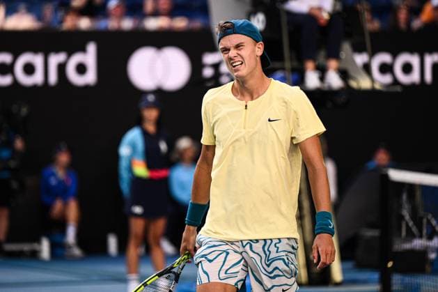 Mandatory Credit: Photo by James Gourley Shutterstock (13729780gv) Holger Rune shows frustration during his fourth round match Australian Open, Day Eight, Tennis, Melbourne Park, Melbourne, Australia - 23 Jan 2023 Australian Open, Day Eight, Tennis, Melbourne Park, Melbourne, Australia - 23 Jan 2023 Copyright: xJamesxGourley Shutterstockx 13729780gv