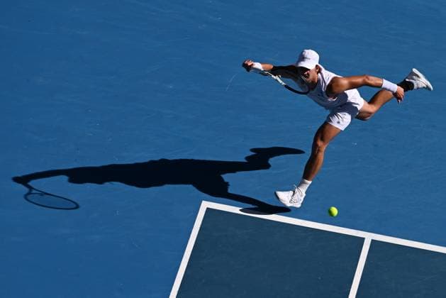 TENNIS AUSTRALIAN OPEN, JJ Wolf of the United States in action during his match against Ben Shelton of the United States during the 2023 Australian Open tennis tournament at Melbourne Park in Melbourne, Monday, January 23, 2019. ( NO ARCHIVING, EDITORIAL USE ONLY, NO USE IN BOOKS WITHOUT CONSENT MELBOURNE VICTORIA AUSTRALIA  Copyright: xJOELxCARRETTx 20230123001755811451