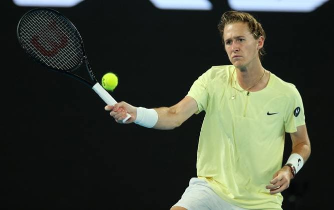 Mandatory Credit: Photo by Ella Ling Shutterstock (13729781ap) Sebastian Korda of USA in action Australian Open, Day Nine, Tennis, Melbourne Park, Melbourne, Australia - 24 Jan 2023 Australian Open, Day Nine, Tennis, Melbourne Park, Melbourne, Australia - 24 Jan 2023 Copyright: xEllaxLing Shutterstockx 13729781ap