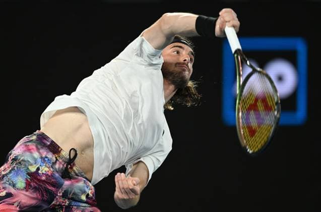 TENNIS AUSTRALIAN OPEN, Stefanos Tsitsipas of Greece serves during his quarter final match against Jiri Lehecka of Czech Republic at the 2023 Australian Open tennis championship at Melbourne Park in Melbourne, Tuesday, January 24, 2023. ( NO ARCHIVING, EDITORIAL USE ONLY, NO USE IN BOOKS WITHOUT CONSENT MELBOURNE VICTORIA AUSTRALIA  Copyright: xLUKASxCOCHx 20230124001756107632