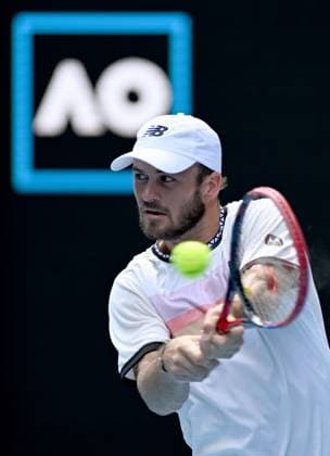 TENNIS AUSTRALIAN OPEN, Tommy Paul of USA returns to Ben Shelton of USA during their quarter final match against at the 2023 Australian Open tennis championship at Melbourne Park in Melbourne, Wednesday, January 25, 2023. ( NO ARCHIVING, EDITORIAL USE ONLY, NO USE IN BOOKS WITHOUT CONSENT MELBOURNE VICTORIA AUSTRALIA  Copyright: xLUKASxCOCHx 20230125001756365183