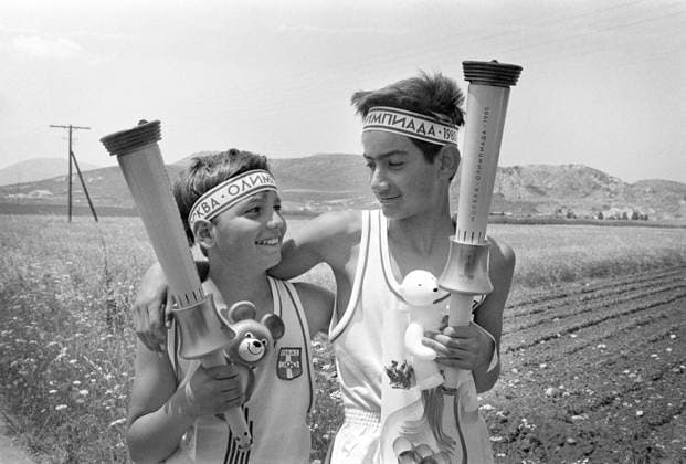 Greece. Brothers Vasilis (11 years old) and Georgos (13 years old) Katsouros from Thebes participate in the Moscow 1980 Olympic torch relay. Valery Zufarov TASS  1124325
