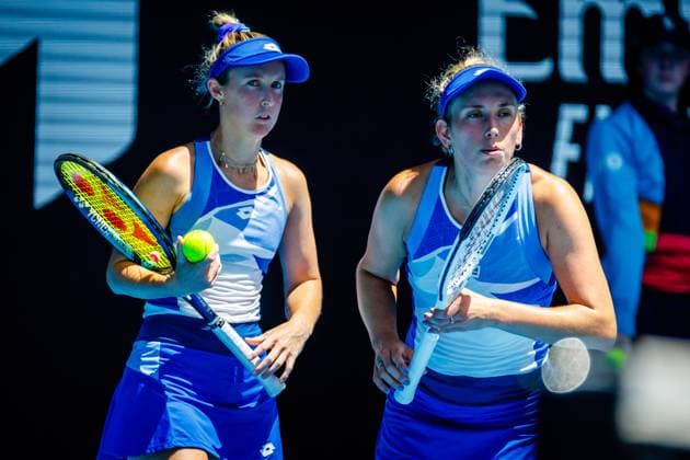 US Storm Hunter and Belgian Elise Mertens pictured during a tennis match between Belgian-US pair Mertens-Hunter and Ukrainian-Romanian pair Kostyuk-Ruse, the quarter-finals of the women s doubles at the Australian Open tennis Grand Slam, Wednesday 25 January 2023 in Melbourne Park, Melbourne, Australia. PATRICKxHAMILTON  x58739375x