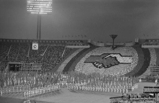 Moscow, USSR. Participants of the opening ceremony of the 1986 Summer Goodwill Games perform at the Grand Sports Arena of the Central Lenin Stadium. Yuri Nabatov TASS  32418462