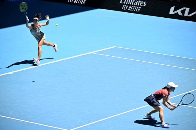 TENNIS AUSTRALIAN OPEN, Ena Shibahara (left) and Shuko Aoyama of Japan during their Women?s Doubles semi final against Jessica Pegula and Coco Gauff of the USA at the 2023 Australian Open tennis championship at Melbourne Park in Melbourne, Friday, January 27, 2023. ( NO ARCHIVING, EDITORIAL USE ONLY, NO USE IN BOOKS WITHOUT CONSENT MELBOURNE VICTORIA AUSTRALIA  Copyright: xJOELxCARRETTx 20230127001757031421