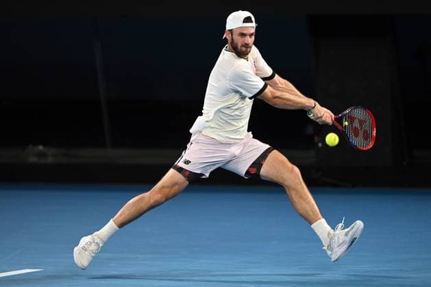 TENNIS AUSTRALIAN OPEN, Tommy Paul of the United States in action during the Men?s semi final match against Novak Djokovic of Serbia at the 2023 Australian Open tennis championship at Melbourne Park in Melbourne, Friday January 27, 2023. ( NO ARCHIVING, EDITORIAL USE ONLY, NO USE IN BOOKS WITHOUT CONSENT MELBOURNE VICTORIA AUSTRALIA  Copyright: xJOELxCARRETTx 20230127001757125575