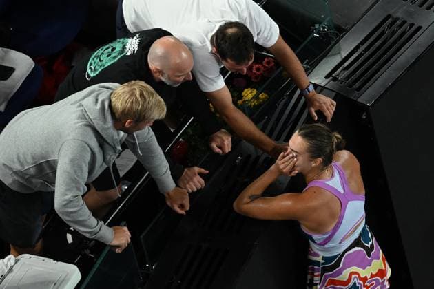 TENNIS AUSTRALIAN OPEN, Aryna Sabalenka of Belarus celebrates with her team following her win in the Women?s Singles Final against Elena Rybakina of Kazakhstan at the 2023 Australian Open tennis tournament at Melbourne Park in Melbourne, Saturday, January 28, 2023. ( NO ARCHIVING, EDITORIAL USE ONLY, NO USE IN BOOKS WITHOUT CONSENT MELBOURNE VICTORIA AUSTRALIA  Copyright: xLUKASxCOCHx 20230128001757496759