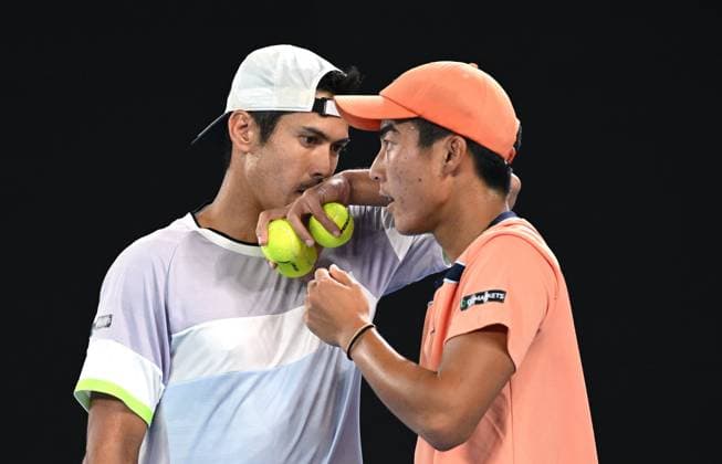 TENNIS AUSTRALIAN OPEN, Australian?s Jason Kubler (left) and Rinky Hijikata react during the men?s doubles final against Hugo Nys of Monaco and Jan Zielinski of Poland at the 2023 Australian Open tennis championship at Melbourne Park in Melbourne, Saturday, January 28, 2023. ( NO ARCHIVING, EDITORIAL USE ONLY, NO USE IN BOOKS WITHOUT CONSENT MELBOURNE VICTORIA AUSTRALIA  Copyright: xJAMESxROSSx 20230128001757510373