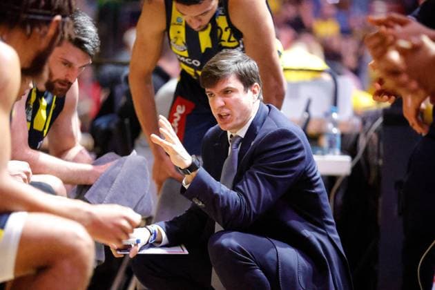 BAU 28.01.2023 Ludwigsburg Basketball MHP Riesen Ludwigsburg vs. EWE Baskets Oldenburg, Coach Pedro Calles (Oldenburg)