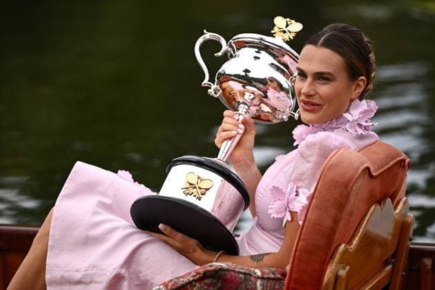 TENNIS AUSTRALIAN OPEN, Aryna Sabalenka of Belarus arrives for a photo with the Daphne Akhurst Memorial Cup following her win over Elena Rybakina of Kazakhstan in the Women?s Singles Final at the 2023 Australian Open tennis tournament in Melbourne, Sunday, January 29, 2023. ( NO ARCHIVING, EDITORIAL USE ONLY, NO USE IN BOOKS WITHOUT CONSENT MELBOURNE VICTORIA AUSTRALIA  Copyright: xJOELxCARRETTx 20230129001757760885