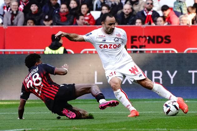 Ismaily (Lille) - Hicham Boudaoui (OGC Nice) FOOTBALL : OGC Nice vs Lille - Ligue 1 Ubereats - Nice - 29 01 2023 NorbertScanella Panoramic 