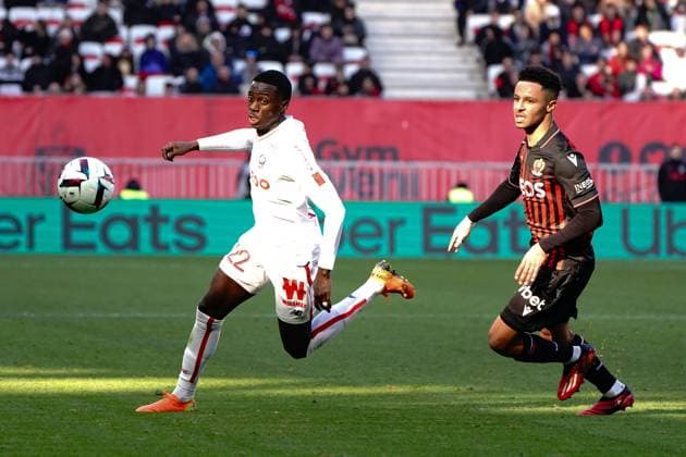 Timothy Weah (Lille) - Sofiane Diop (OGC Nice) FOOTBALL : OGC Nice vs Lille - Ligue 1 Ubereats - Nice - 29 01 2023 NorbertScanella Panoramic 