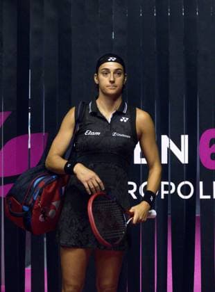 La joueuse de tennis francaise Caroline Garcia Ã son arrivÃ e pour son 1er match - Open 6eme sens Immobilier MÃ tropole de Lyon 2023, tournoi de tennis fÃ minin WTA, Tennis Damen 250 de Caroline Garcia, Lyon 31 01 2022 - TENNIS : Open 6eme Sens Immobilier Lyon Metropole - 31 01 2023 SandrineThesillat Panoramic 