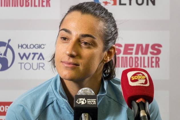 La joueuse de tennis francaise Caroline Garcia en confÃ rence de presse apres sa victoire du jour - Open 6eme sens Immobilier MÃ tropole de Lyon 2023, tournoi de tennis fÃ minin WTA, Tennis Damen 250 de Caroline Garcia, Lyon 31 01 2022 - TENNIS : Open 6eme Sens Immobilier Lyon Metropole - 31 01 2023 SandrineThesillat Panoramic 