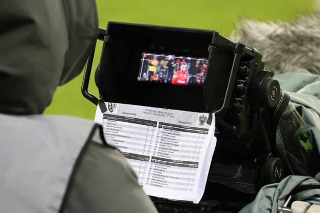 Ambiance camera TV lors du match RC Lens - OGC Nice, stade Bollaert-Delelis, 1er fÃ vrier 2023 FOOTBALL : RC Lens vs OGC Nice - Ligue 1 Uber Eats - 01 02 2023 LaurentSanson Panoramic 