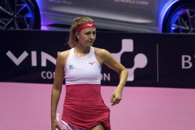 La joueuse de tennis belge Maryna Zanevska domine largement la chinoise Shuai Zhang gagnante de l Ã dition 2022 - Open 6eme sens Immobilier MÃ tropole de Lyon 2023, tournoi de tennis fÃ minin WTA, Tennis Damen 250 de Caroline Garcia, Lyon 02 02 2022 - TENNIS : Open 6eme Sens Immobilier Lyon Metropole - 02 02 2023 SandrineThesillat Panoramic 