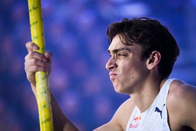 Sport Themen der Woche KW05 Sport Bilder des Tages UPPSALA 20230202 Armand Duplantis, Sverige, under torsdagens stavhoppsgala Mondo Classic i IFU Arena i Uppsala. UPPSALA SVERIGE x10080x *** UPPSALA 20230202 Armand Duplantis, Sweden, during Thursdays Mondo Classic pole vault gala in the IFU Arena in Uppsala UPPSALA SWEDEN x10080x,  Copyright: xFredrikxSandberg TTx MONDO CLASSIC 2023 STAVHOPPSGALA