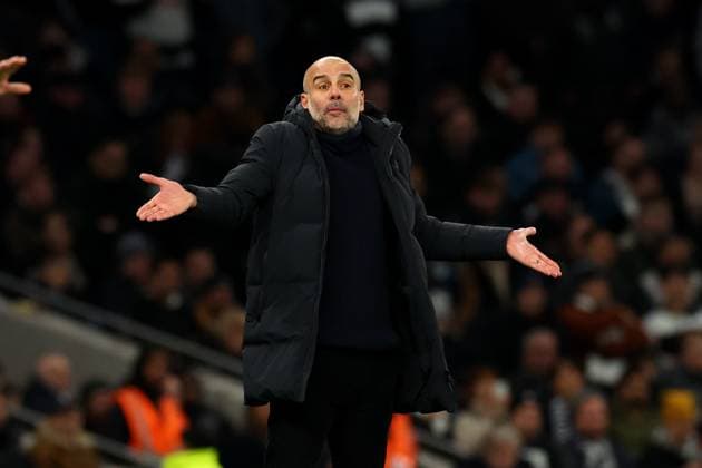 Sport Themen der Woche KW05 Sport Bilder des Tages 5th February 2023; Tottenham Hotspur Stadium, London, England; Premier League Football, Tottenham Hotspur versus Manchester City; A frustrated Manchester City Manager Josep Guardiola  ActionPlus12474343 ShaunxBrooks