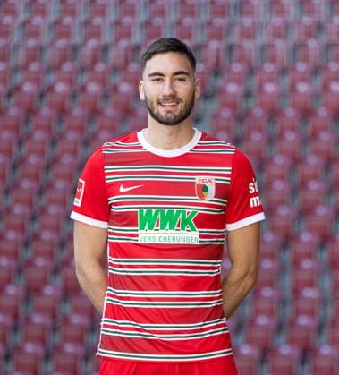 Dion Drena Beljo; FC Augsburg; 1. BL, Porträttermin 2022 2023,