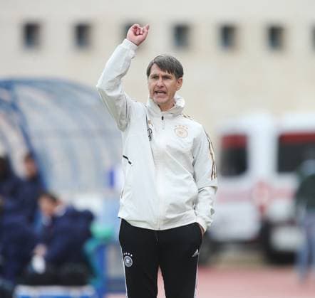 Trainer Michael Prus (GER) . Fussball: Länderspiel, UEFA Development Tournament in Altura, Portugal: Saison 22 23: Deutschland vs Frankreich , U16 Nationalmannschaft, 08.02.2023.