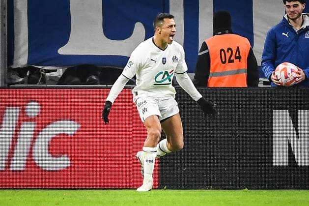 February 8, 2023, Marseille, France, France: Alexis SANCHEZ of Marseille celebrates his goal during the French Cup match between Olympique de Marseille (OM) and Paris Saint-Germain (PSG) at Orange Velodrome Stadium on February 08, 2023 in Marseille, France. Marseille France - ZUMAm308 20230208_zsp_m308_004 Copyright: xMatthieuxMirvillex
