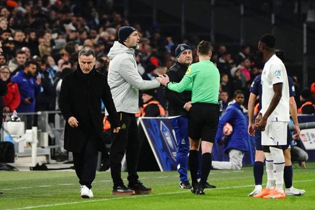 altercation - Fabien Galtier (entraineur du PSG) - Igor Tudor (entraineur de l™Olympique de Marseille) - Francois Letexier (arbitre) FOOTBALL : Olympique de Marseille vs PSG - Coupe de France - 8eme de finale - Marseille - 08 02 2023 NorbertScanella Panoramic 