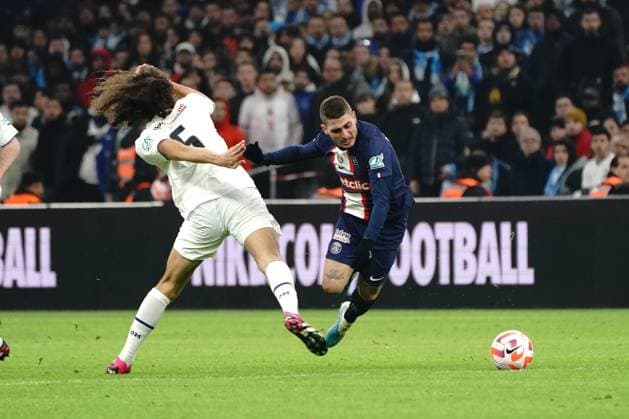 Marco Verratti (PSG) - Matteo Guendouzi (Olympique de Marseille) FOOTBALL : Olympique de Marseille vs PSG - Coupe de France - 8eme de finale - Marseille - 08 02 2023 NorbertScanella Panoramic 