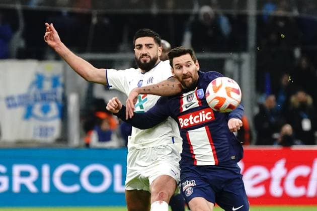 Lionel Messi (PSG) - Samuel Gigot (Olympique de Marseille) FOOTBALL : Olympique de Marseille vs PSG - Coupe de France - 8eme de finale - Marseille - 08 02 2023 NorbertScanella Panoramic 