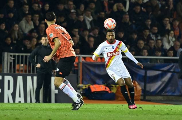 I Openda ( 11 - Lens ) - FOOTBALL : Lorient vs Lens - Coupe de France - 09 02 2023 FedericoPestellini Panoramic 