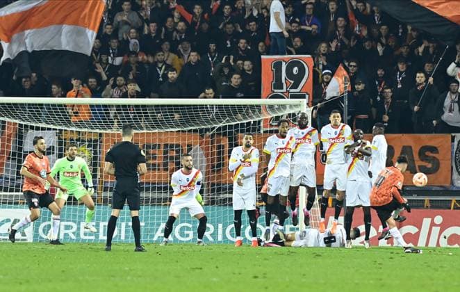 But de E Le Fee ( 10 - FC Lorient ) - FOOTBALL : Lorient vs Lens - Coupe de France - 09 02 2023 FedericoPestellini Panoramic 