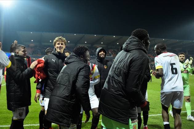 Joie des joueurs de Lens en fin de match apres sa victoire - FOOTBALL : Lorient vs Lens - Coupe de France - 09 02 2023 FedericoPestellini Panoramic 